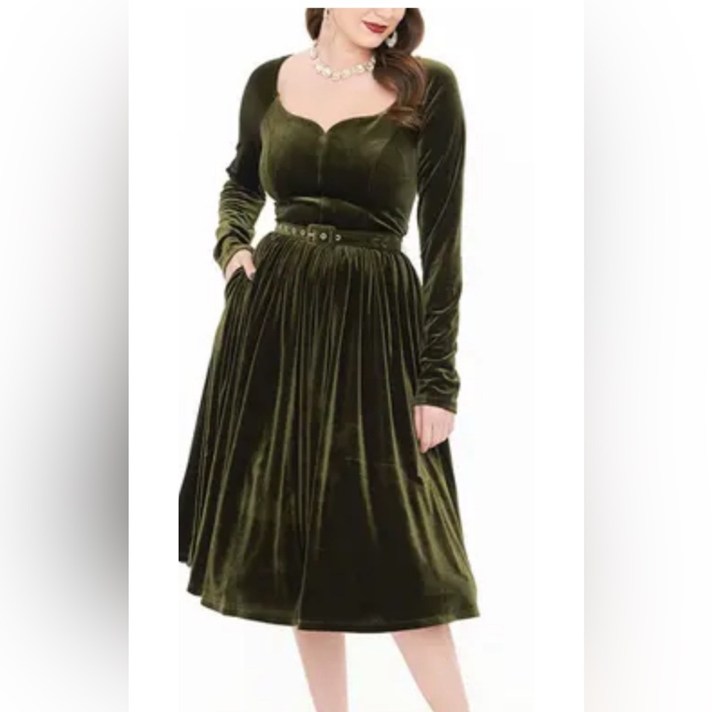 Unique Vintage Olive Velvet Long Sleeve  Olive Green Swing 1950s Dress Sz S NWOT
